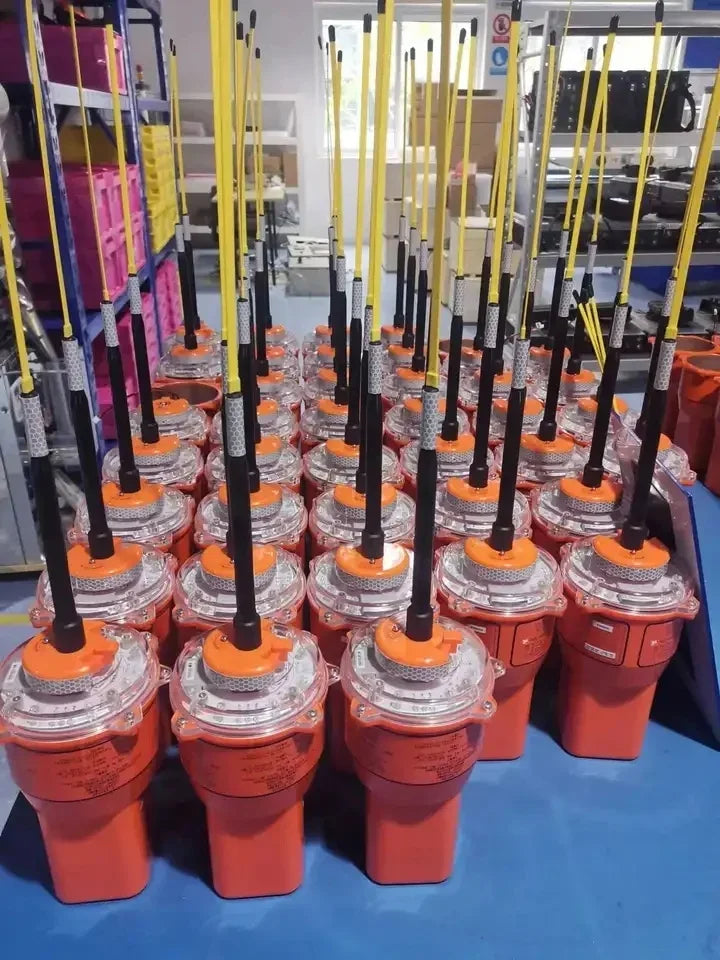 Baliza de Emergencia EPIRB VEP8 – JUVI | Alta Precisión y Autonomía Extendida